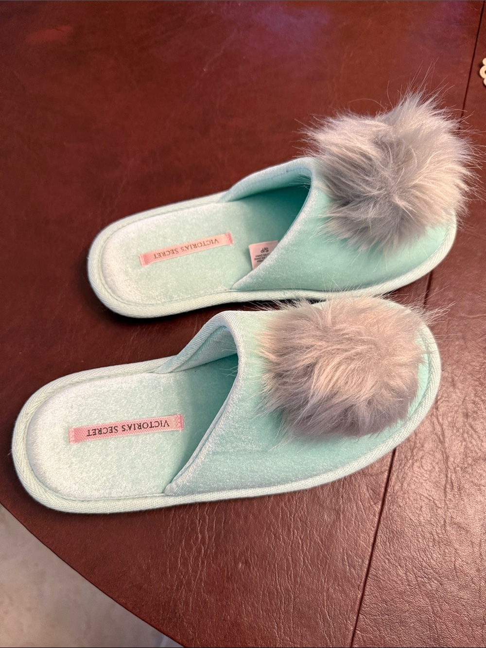 Victoria's Secret Mint Slide Slippers with Gray Faux Fur Pom